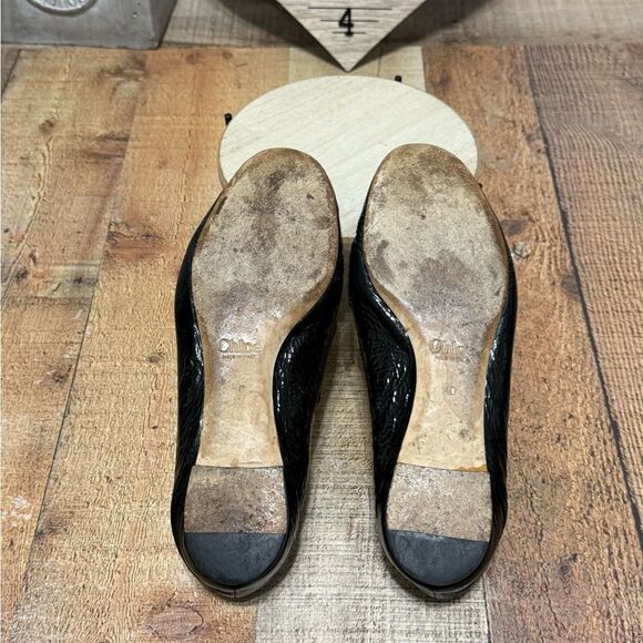 Chloé
Patent Leather Scalloped Accent Ballet Flats 40 - Picture 7 of 11